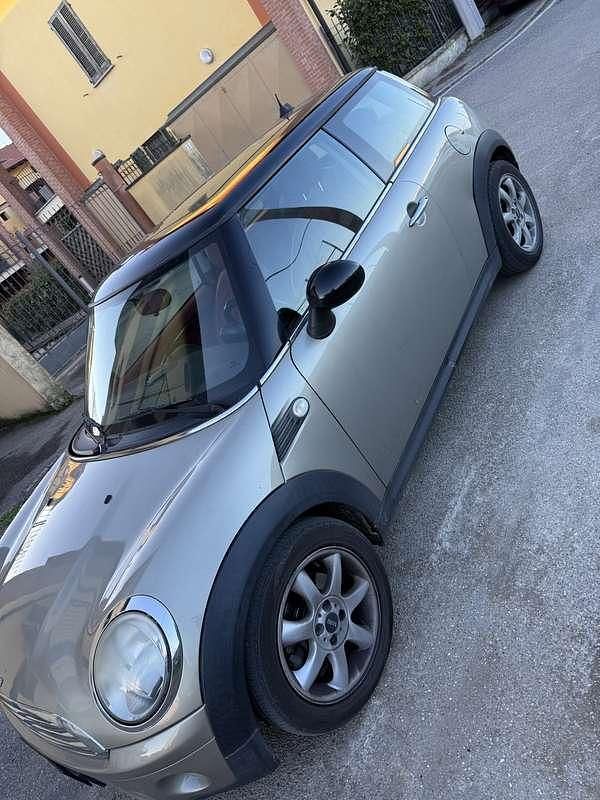 Usata Mini Cooper 116 CV (85 kW) 2007 Utilitaria