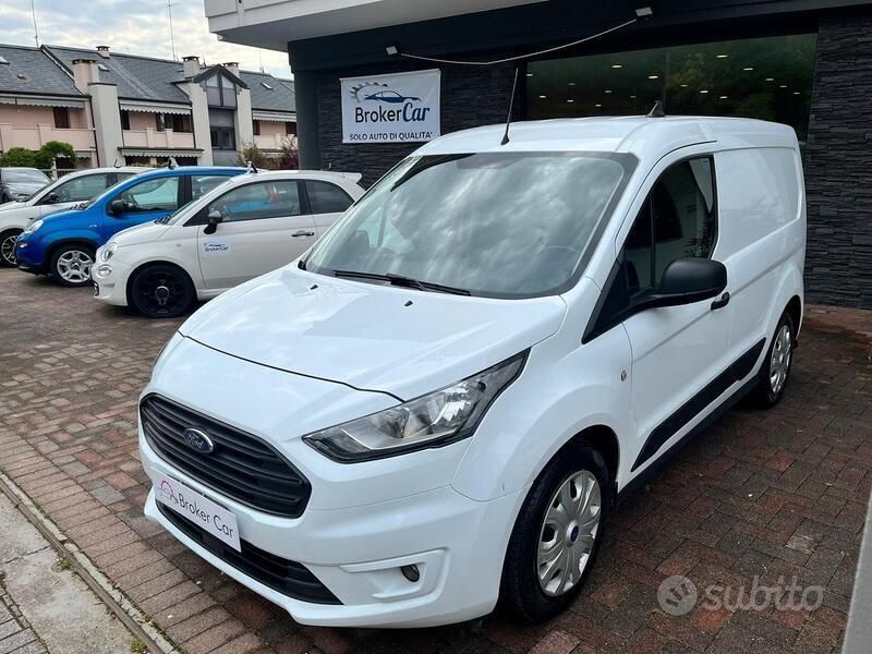 Usata Ford Tourneo Courier S 101 CV (74 kW) 2021 Bianco Monovolume