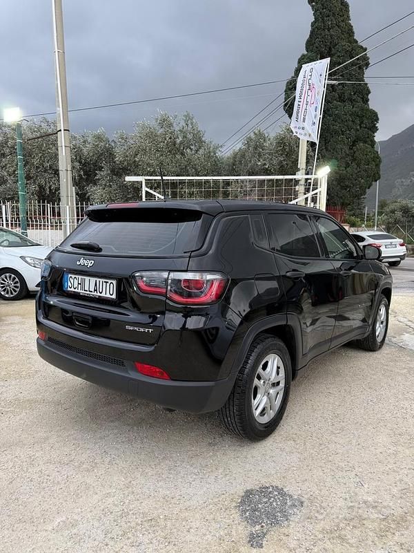 Usata Jeep Compass Limited 119 CV (87 kW) 2019 Nero SUV