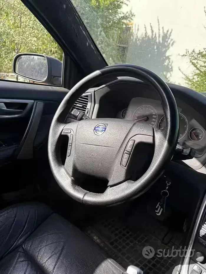 Usata Volvo V70 131 CV (96 kW) 2006 Station wagon