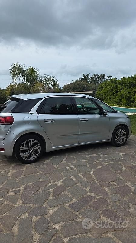 Usado Citroën C4 Intensive 115 CV (84 kW) 2015 Gris Monovolumen