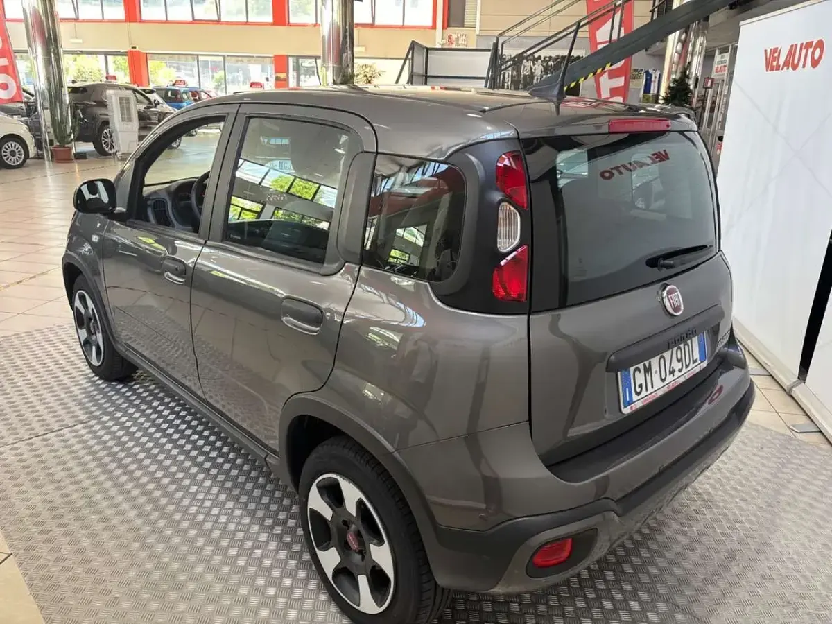 Usata Fiat Panda Cross Cross 71 CV (52 kW) 2022 Grigio Utilitaria