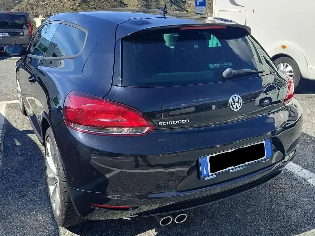 Usata VW Scirocco 160 CV (117 kW) 2010 Nero Coupé