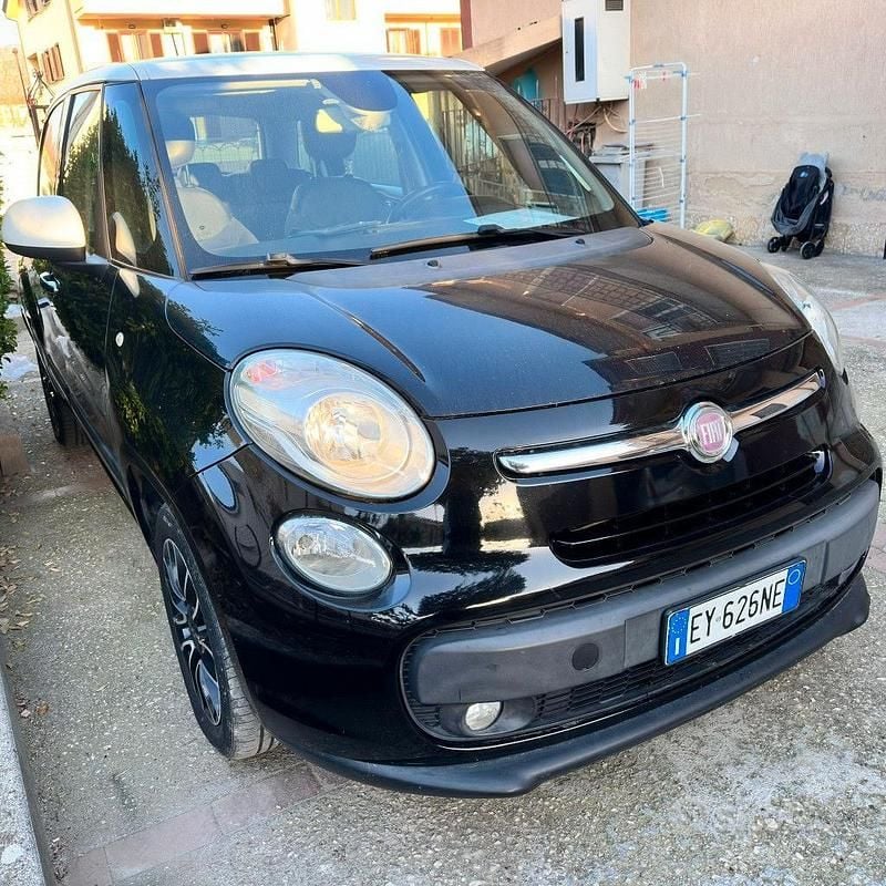 Usata Fiat 500L Lounge 95 CV (69 kW) 2013 Nero Monovolume