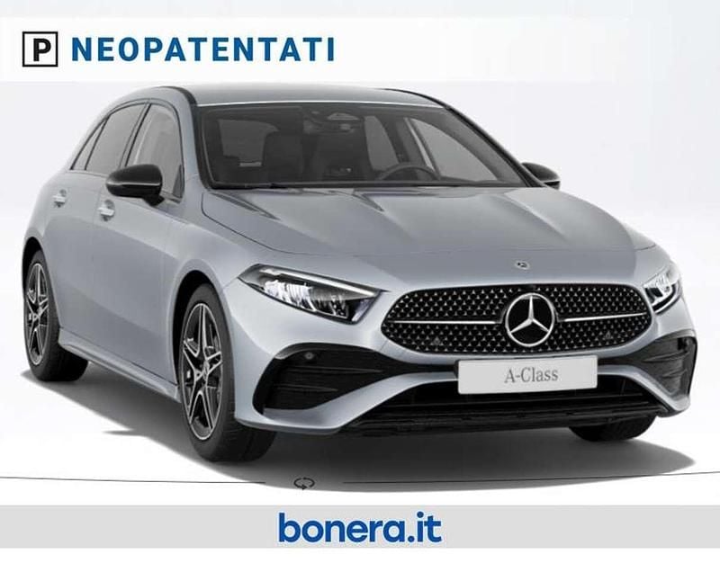 Nuova Mercedes A180 116 CV (85 kW) 2026 Argento hightech Berlina