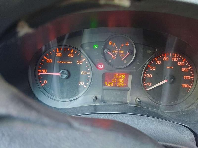 Usata Peugeot TePee Comfort 75 CV (55 kW) 2009 Station wagon