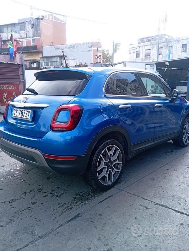 Usata Fiat 500X 105 CV (77 kW) 2019 Blu SUV