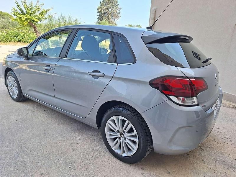 Usata Citroën C4 Feel 99 CV (72 kW) 2017 Argento Berlina