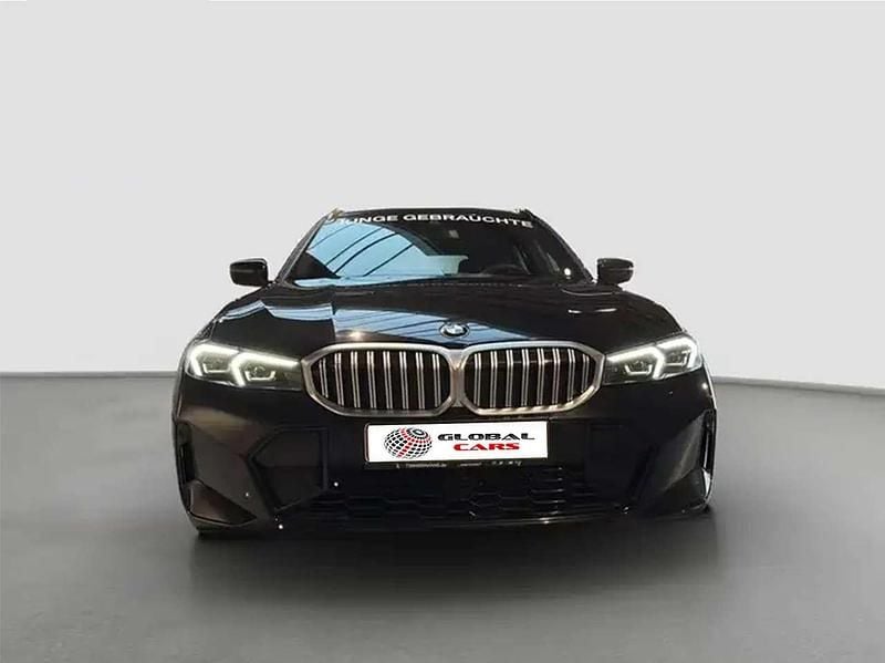 Usata BMW 320 M Sport 190 CV (139 kW) 2025 Zaffiro Station wagon