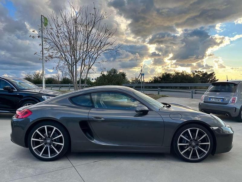 Usata Porsche Cayman 275 CV (202 kW) 2013 Grigio Coupé