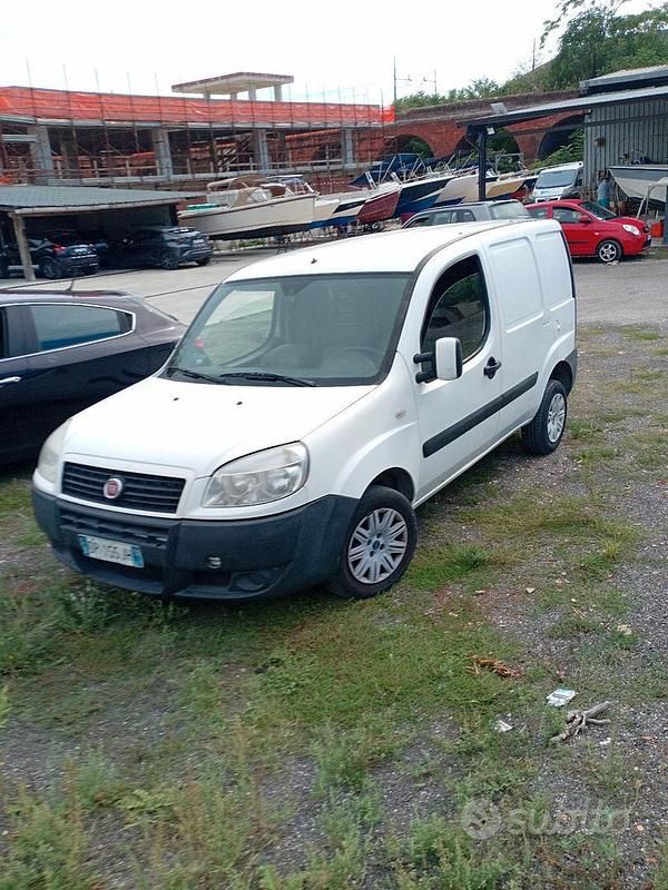 Bianco Usata 2008 Fiat Doblò Monovolume | 3300 € (Ottimo prezzo) - Immagine 1/4
