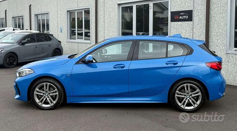 Usata BMW 118 M Sport 136 CV (100 kW) 2022 Blu misano Utilitaria