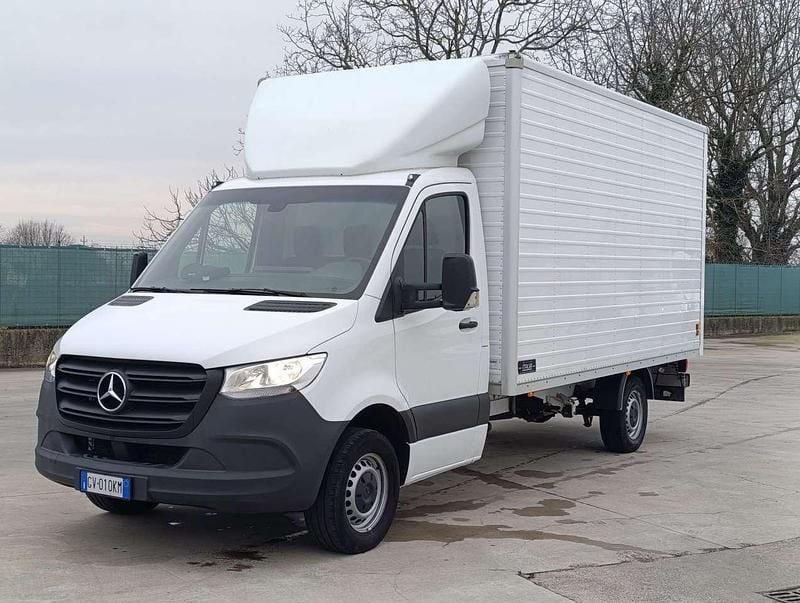 Bianco Usata 2024 Mercedes Sprinter Furgone | 32.500 € (Buon prezzo) - Immagine 1/4