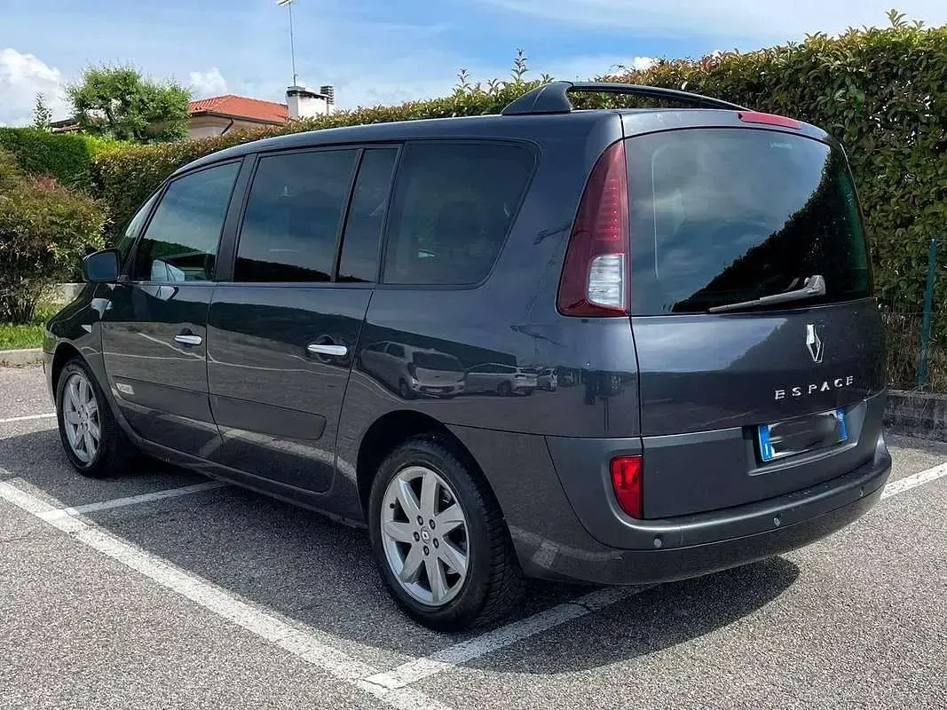 Usata Renault Grand Espace 175 CV (128 kW) 2012 Grigio Monovolume