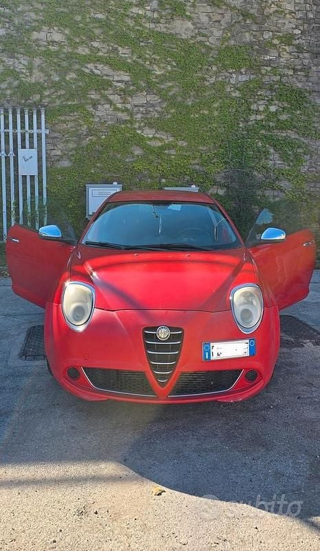 Usata Alfa Romeo MiTo 120 CV (88 kW) 2010 Rosso Utilitaria