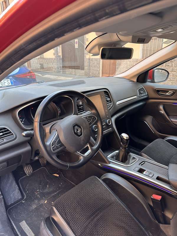 Usata 2016 Renault Mégane GT Line GT-Line Tre volumi | 10.500 € (Ottimo prezzo) - Immagine 1/4