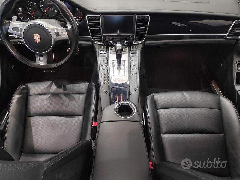 Usata Porsche Panamera Edition 300 CV (220 kW) 2015 Bianco Utilitaria