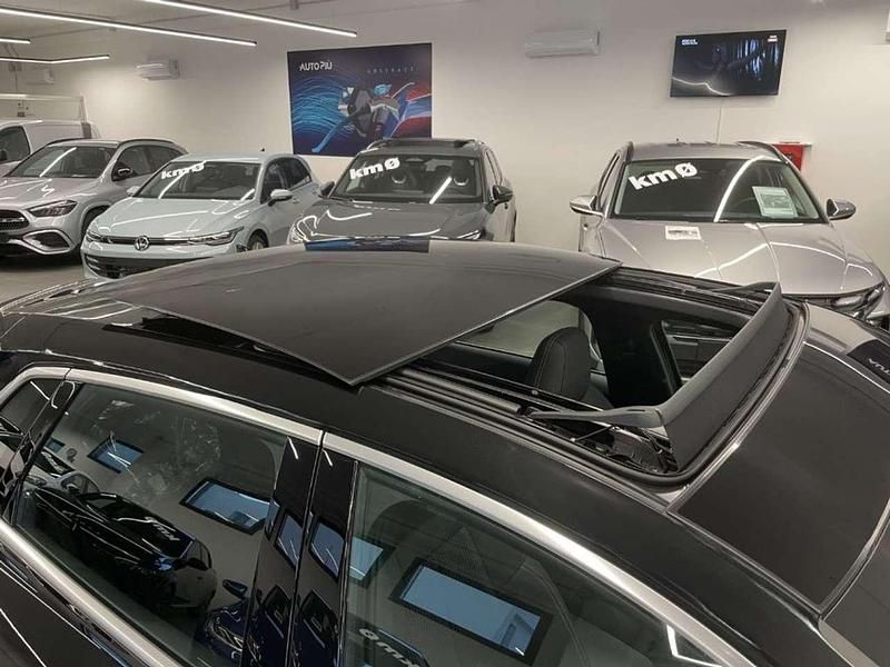 Nuova Audi A3 S-Line 150 CV (110 kW) 2026 Nero mythos Berlina