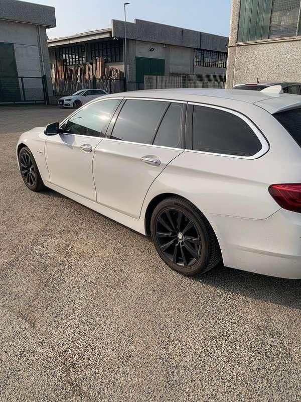 Usata BMW 520 184 CV (135 kW) 2014 Bianco Station wagon