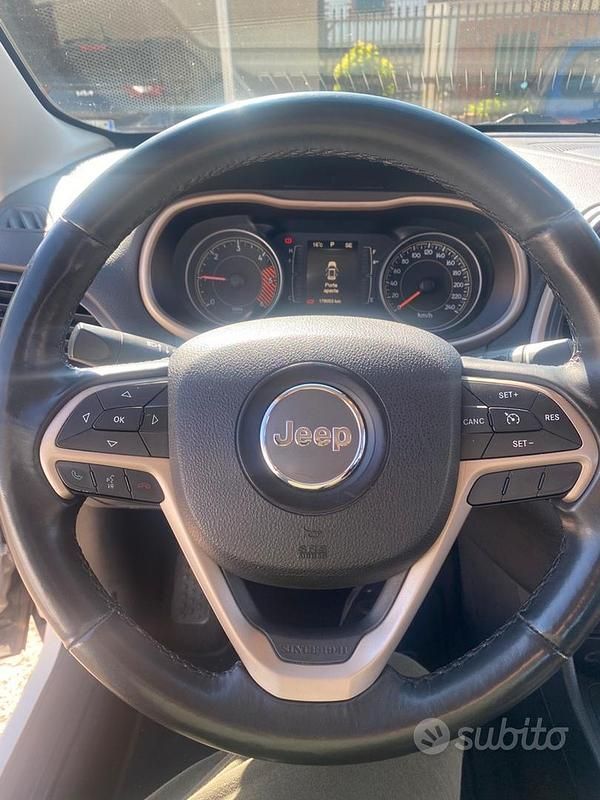 Usata Jeep Cherokee 2015 Bianco SUV