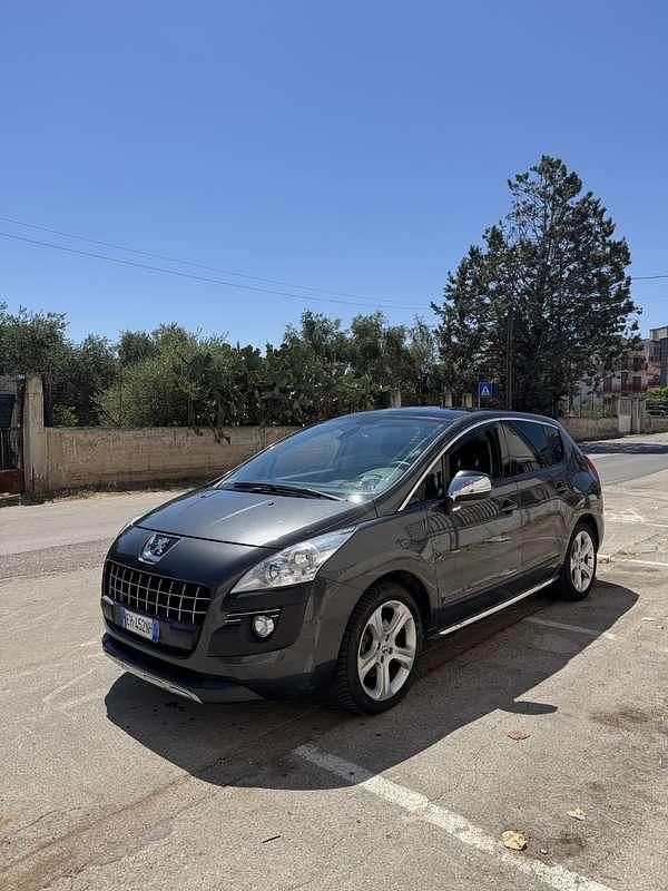 Usata 2011 Peugeot 3008 Allure Monovolume | 4350 € (Buon prezzo) - Immagine 1/4