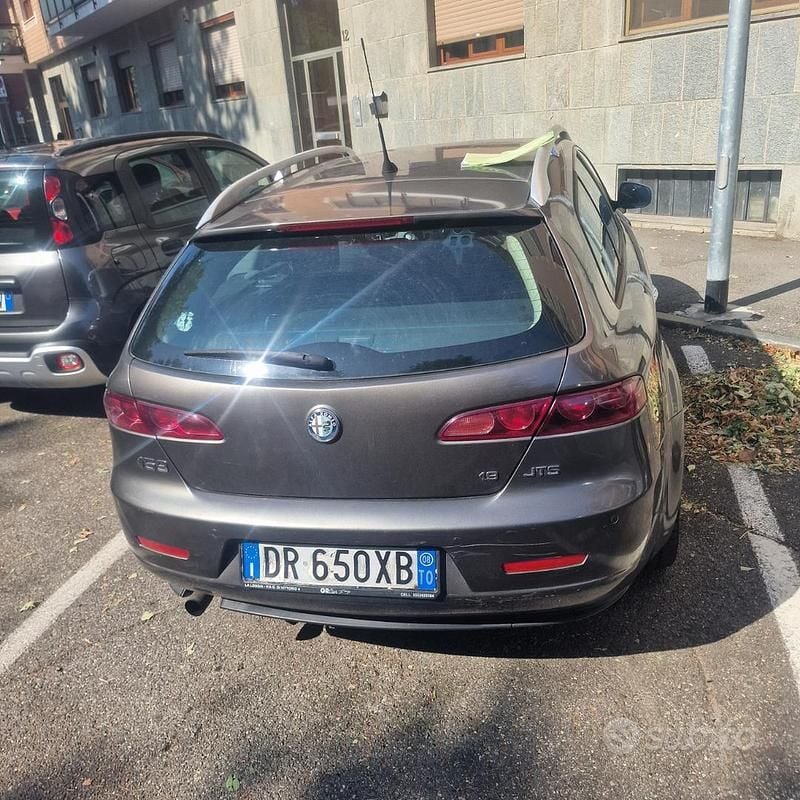 Usata Alfa Romeo 159 160 CV (117 kW) 2008 Grigio Station wagon