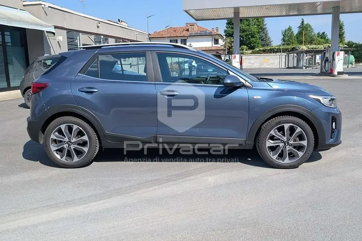 Usata Kia Stonic Style 99 CV (72 kW) 2020 Blu SUV