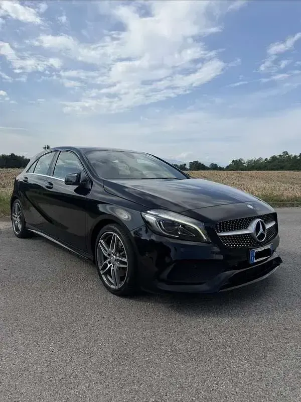 Usata Mercedes A220 177 CV (130 kW) 2016 Utilitaria