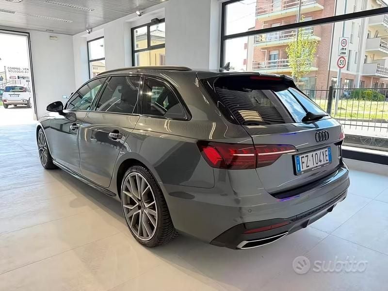 Usata Audi A4 S-Line 231 CV (169 kW) 2019 Grigio Station wagon