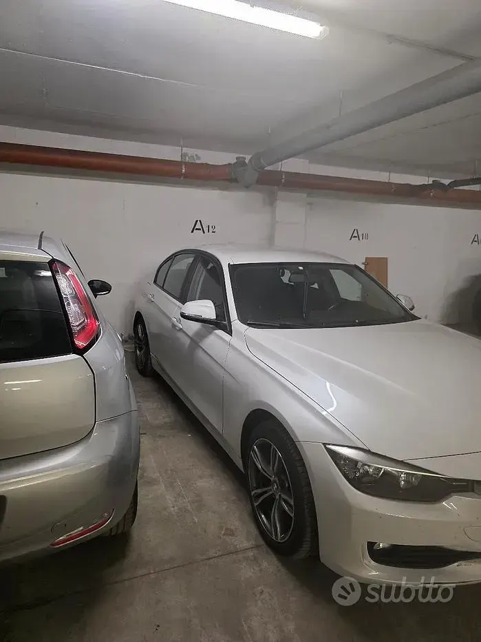 Usata BMW 318 Efficient Dynamics 150 CV (110 kW) 2015 Bianco Berlina