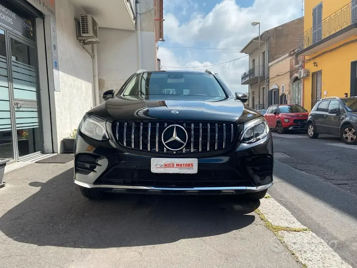 Usata Mercedes GLC250 Premium 204 CV (150 kW) 2017 Nero SUV