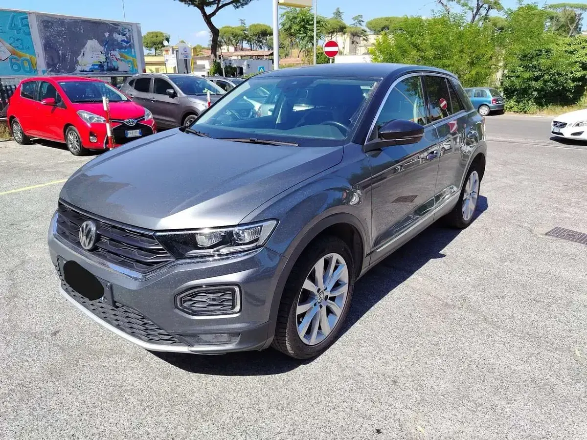 Usata VW T-Roc Advance 150 CV (110 kW) 2019 Grigio SUV