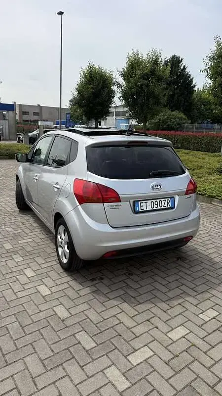 Usata Kia Venga 90 CV (66 kW) 2014 Utilitaria
