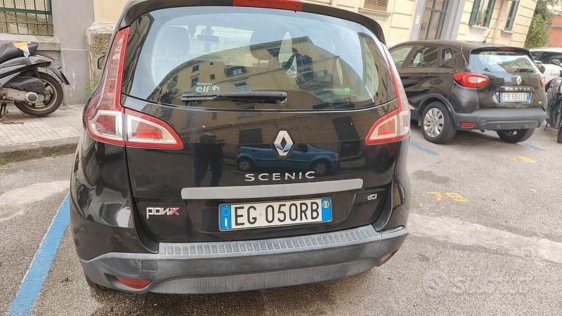 Usata Renault Scénic III 131 CV (96 kW) 2011 Nero Monovolume