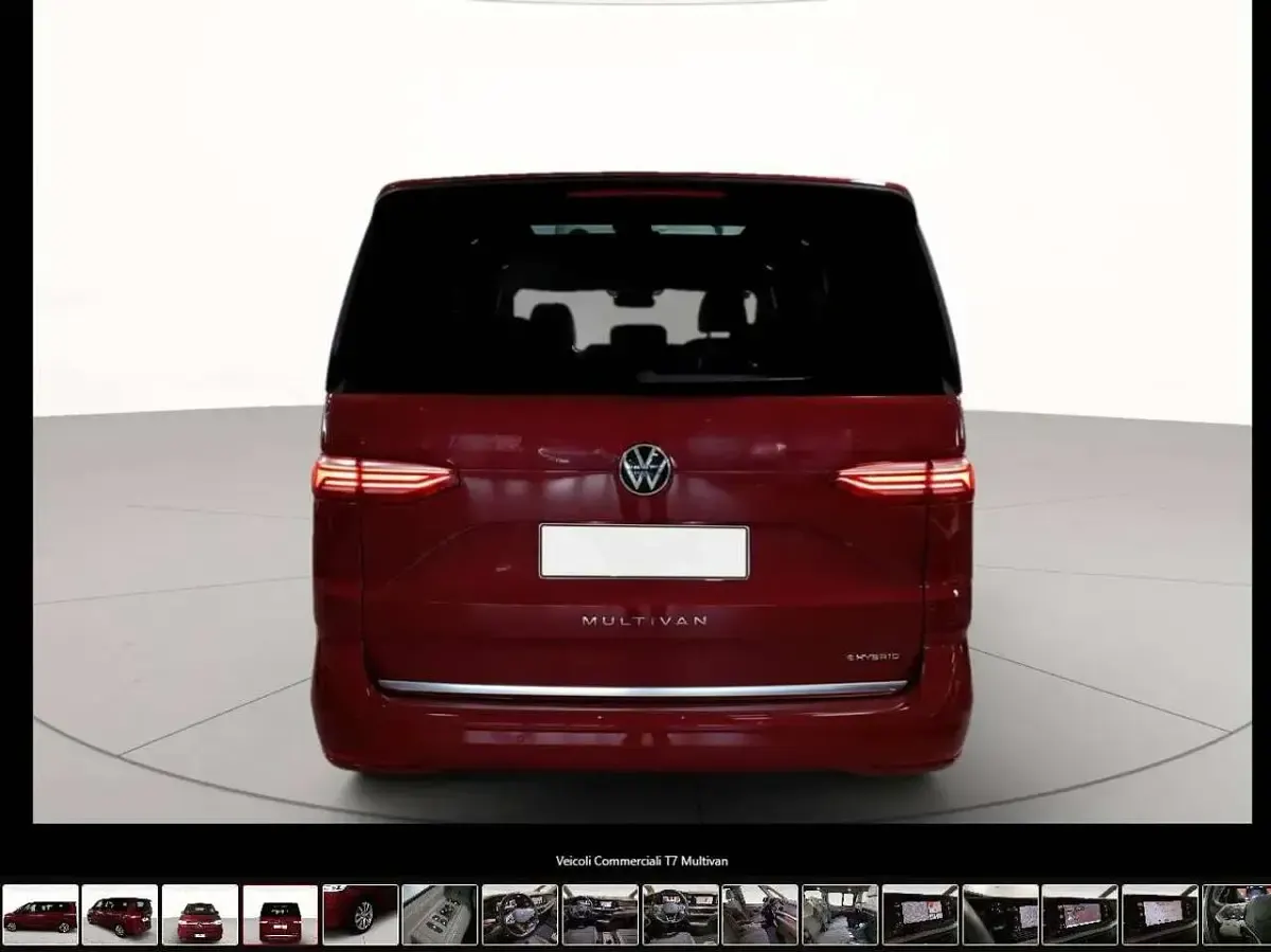 Usata VW Multivan Style 218 CV (160 kW) 2023 Rosso Monovolume