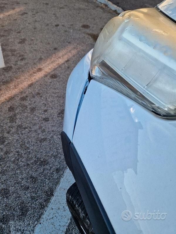 Usata Toyota Urban Cruiser Sol 90 CV (66 kW) 2010 Bianco SUV