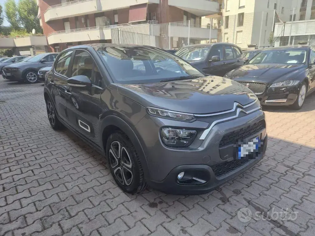Usata Citroën C3 Feel 83 CV (61 kW) 2021 Grigio scuro Utilitaria
