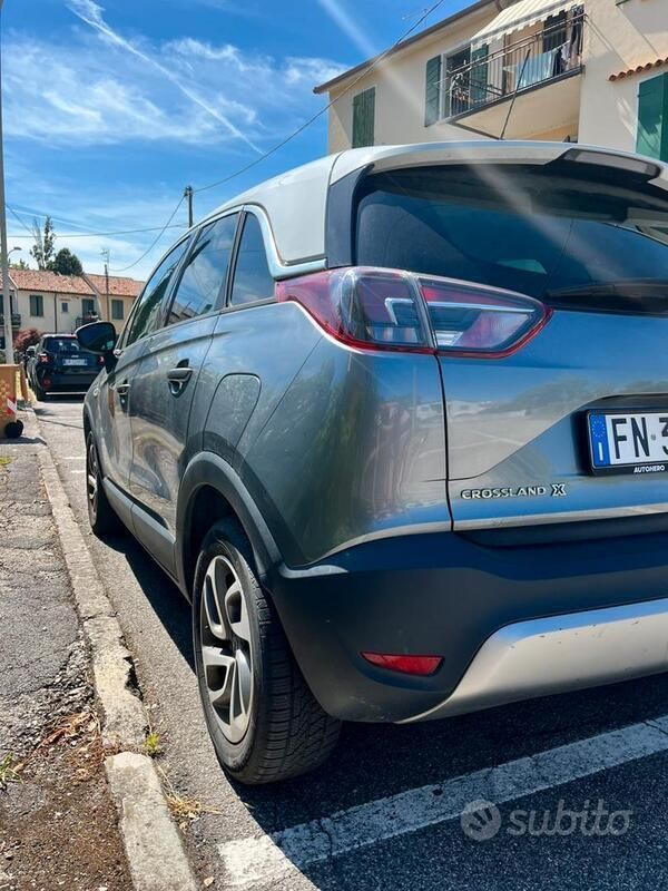 Usata Opel Crossland 83 CV (61 kW) 2018 Grigio SUV