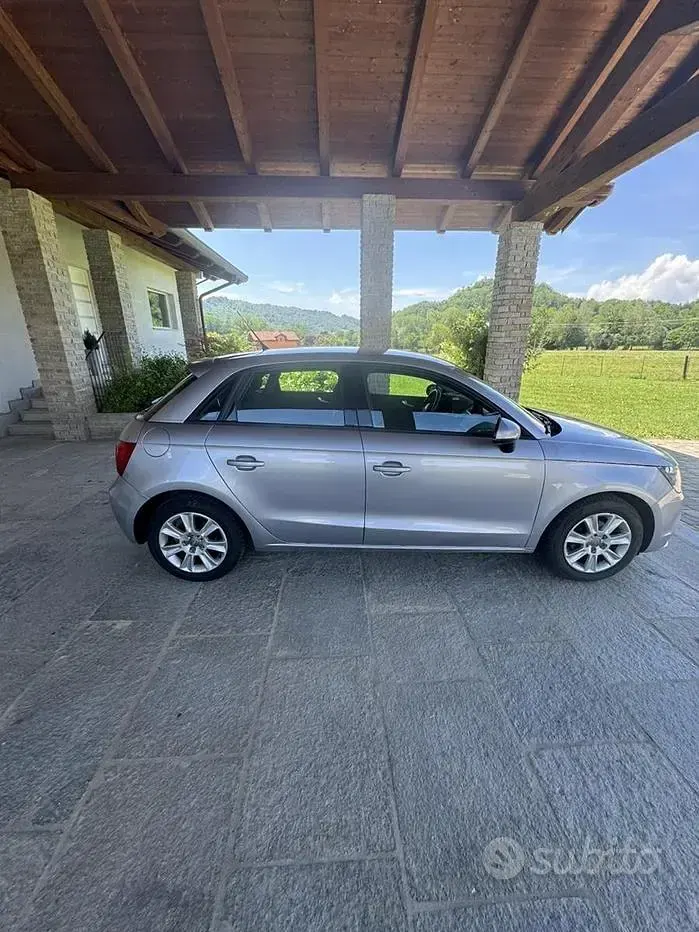Usata Audi A1 90 CV (66 kW) 2018 Grigio Berlina