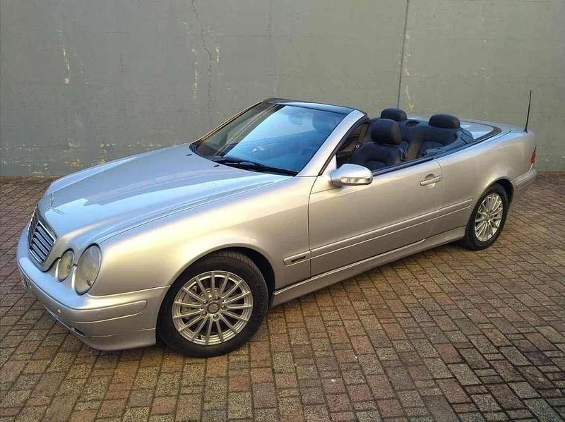 Usata Mercedes CLK230 Avantgarde 193 CV (141 kW) 2000 Grigio Cabrio