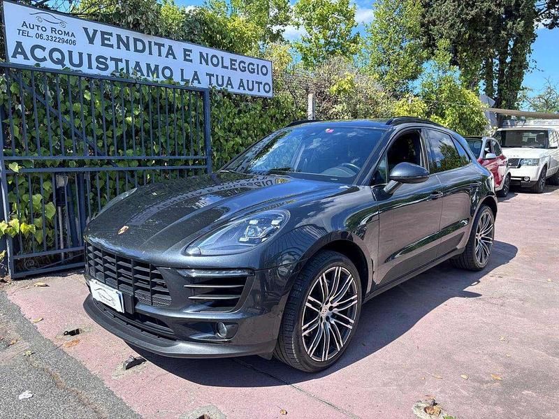 Grigio vulcano Usata 2017 Porsche Macan Turbo SUV | 33.900 € - Immagine 1/4