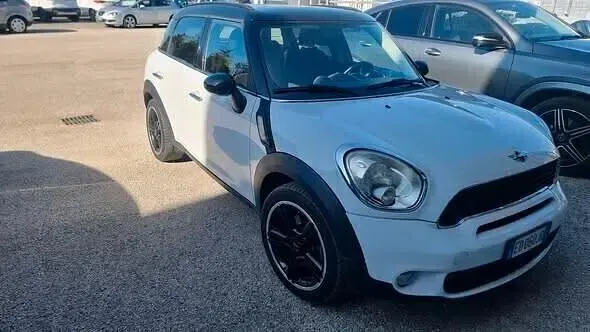 Usata Mini Cooper S Countryman 183 CV (134 kW) 2010 Bianco SUV