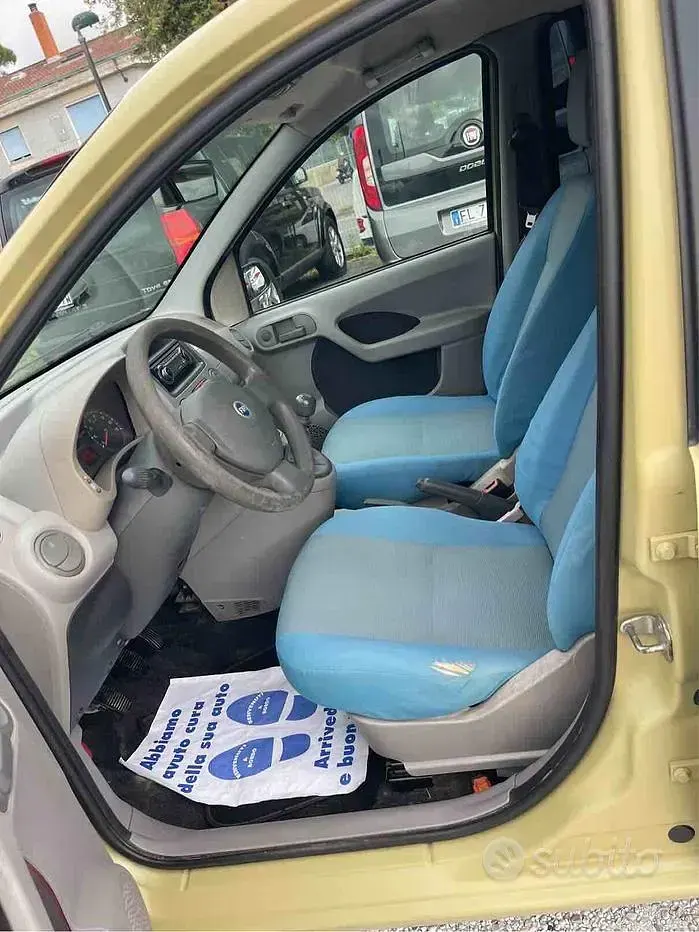 Usata Fiat Panda 4x4 69 CV (50 kW) 2006 Giallo Utilitaria