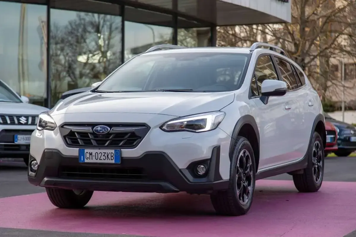 Usata Subaru XV Premium 114 CV (83 kW) 2023 Bianco SUV