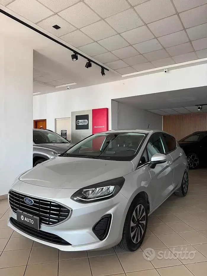Usata Ford Fiesta Titanium 75 CV (55 kW) 2022 Grigio Utilitaria