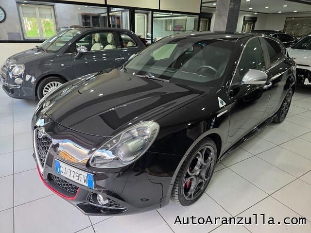 Nero Usata 2010 Alfa Romeo 1750 Quadrifoglio Verde Tre volumi | 16.990 € - Immagine 1/4