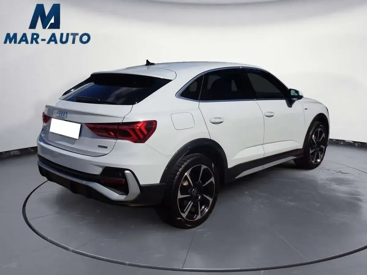 Usata Audi Q3 S-Line 150 CV (110 kW) 2023 Bianco SUV