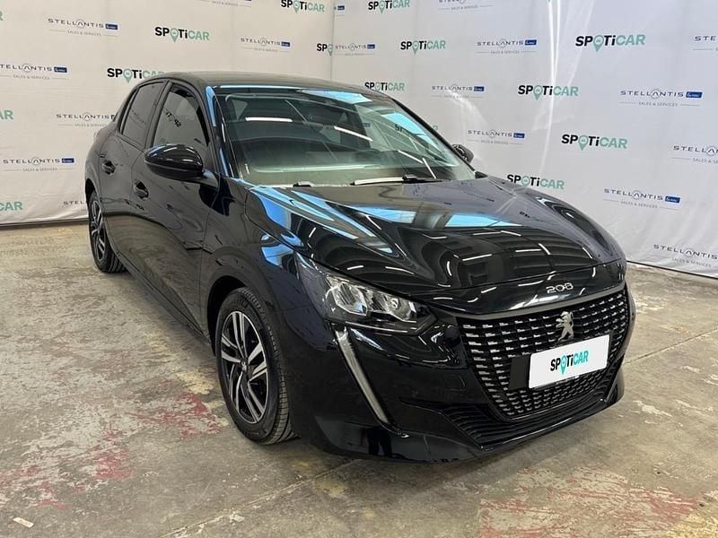 Usata Peugeot 208 Allure 101 CV (74 kW) 2023 Nero Utilitaria