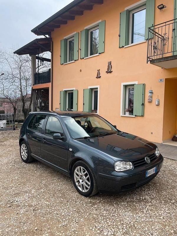 Usata VW Golf 90 CV (66 kW) 2001 Grigio Monovolume