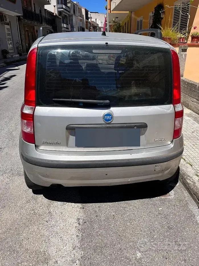Usata Fiat Panda 69 CV (50 kW) 2006 Grigio Utilitaria
